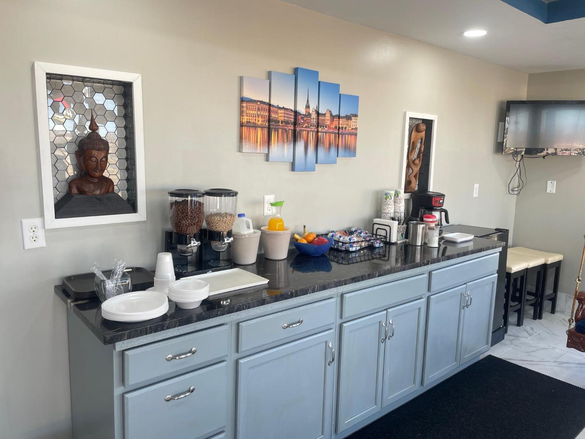 Viking Motel Lindsborg Bagian luar foto