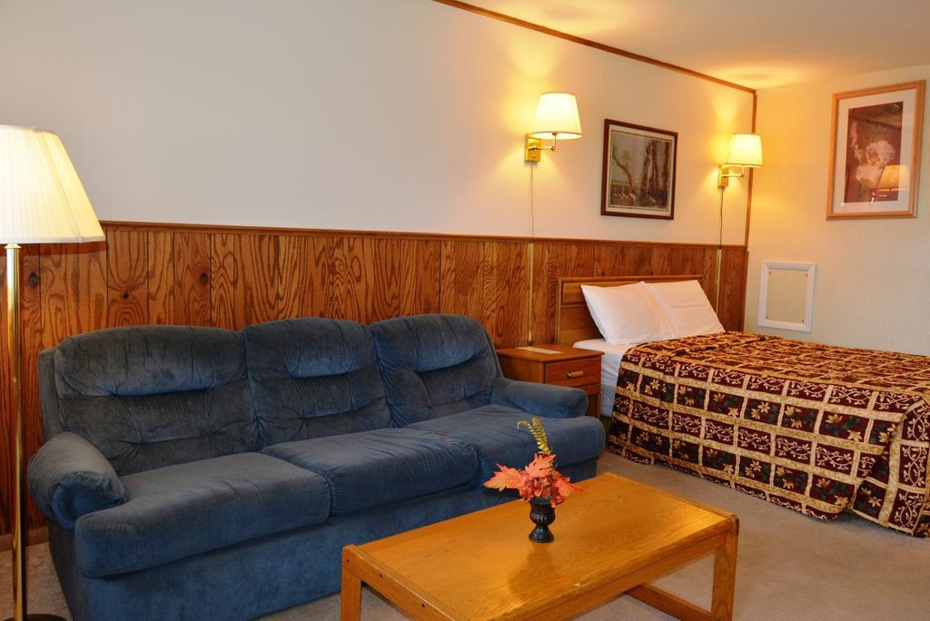 Viking Motel Lindsborg Ruang foto