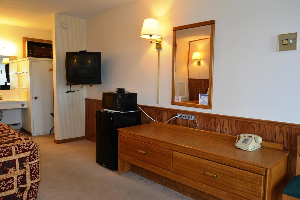 Viking Motel Lindsborg Ruang foto