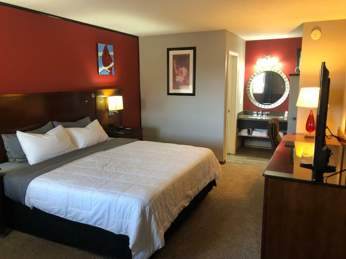 Viking Motel Lindsborg Bagian luar foto